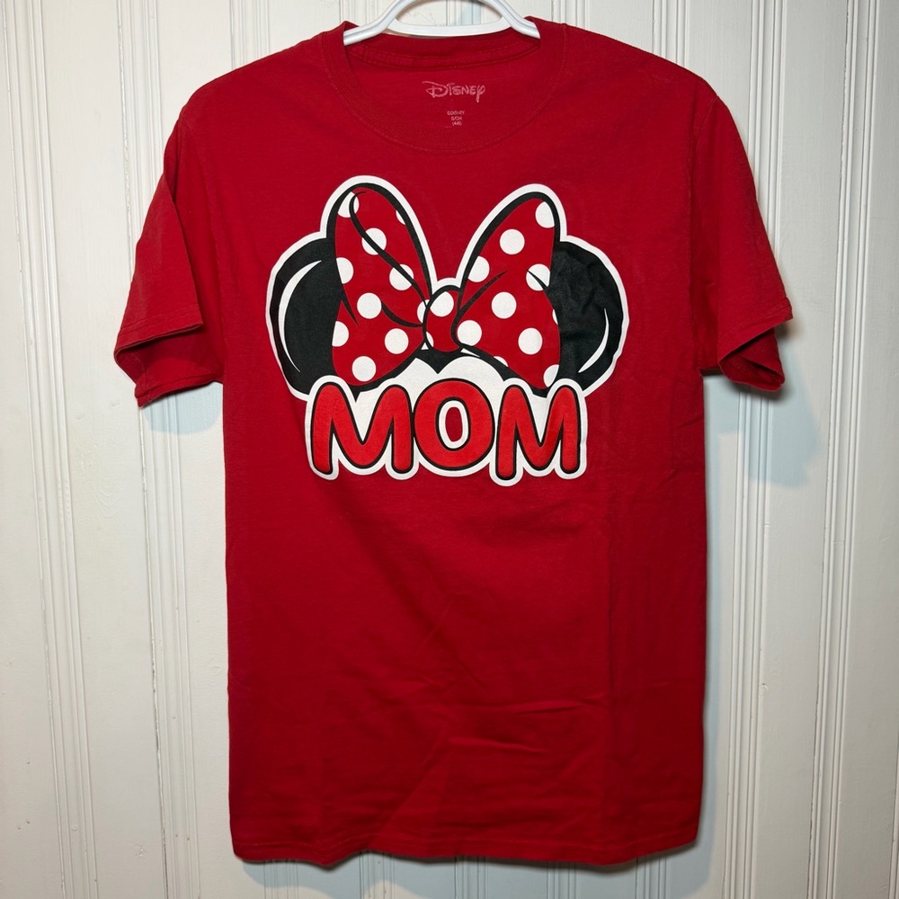 Disney Red Short Sleeve Tee with Minnie Mouse Bow Mom